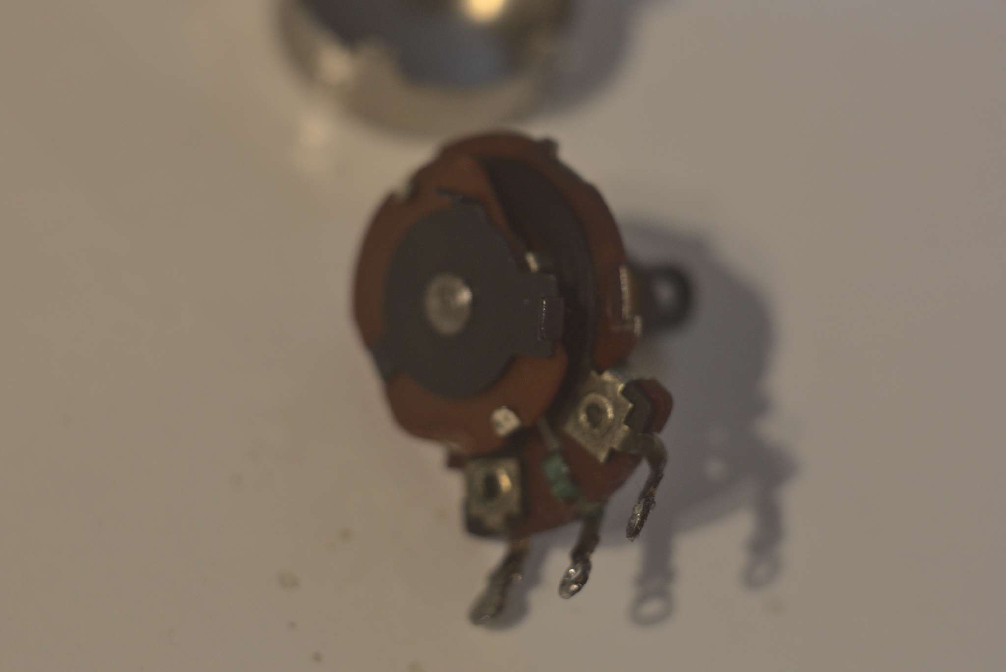 F36_5_Poti2